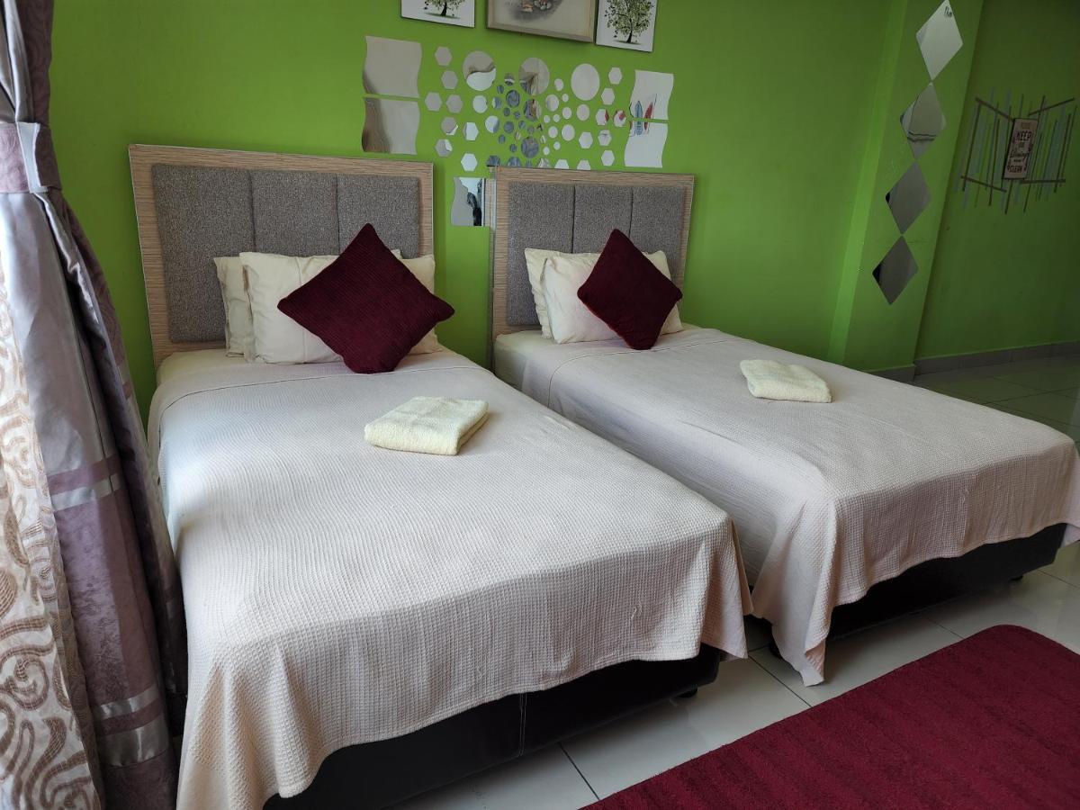 The Viana Iv Apartment *
